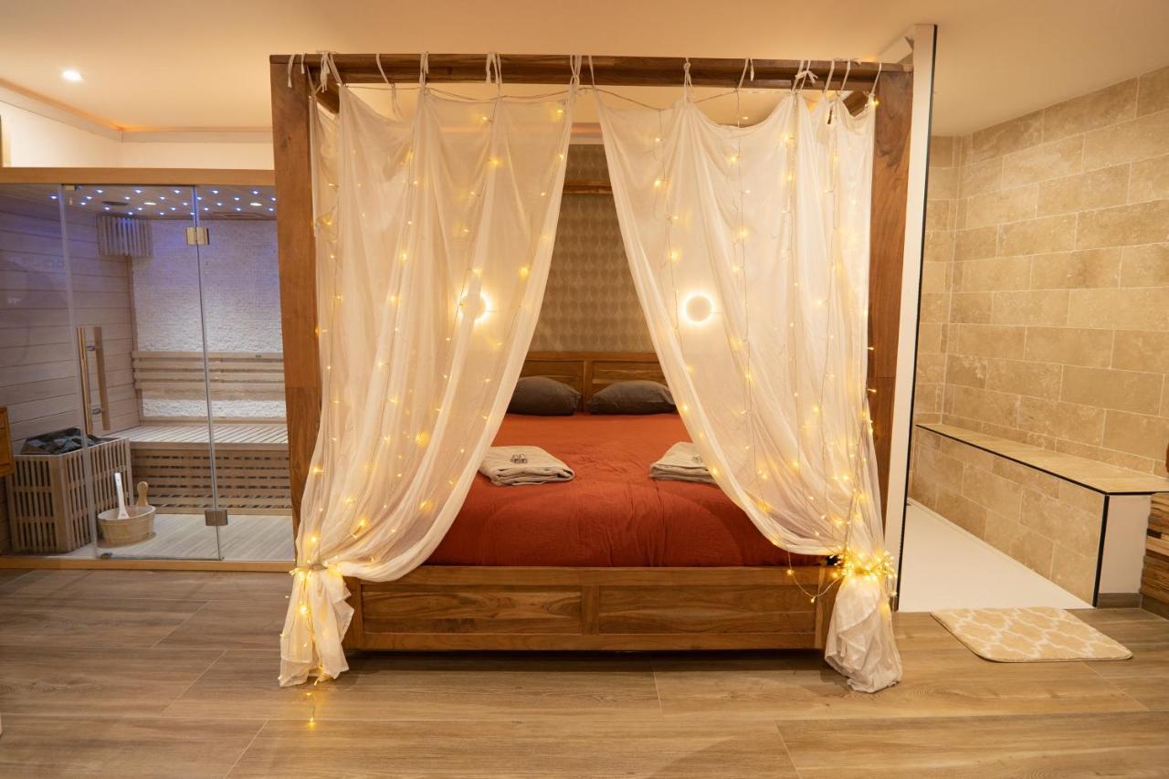 Capsule Marrakech I Chicha I Sauna I Balneo I Console Ps5 I Cinema Trith-Saint-Leger Buitenkant foto