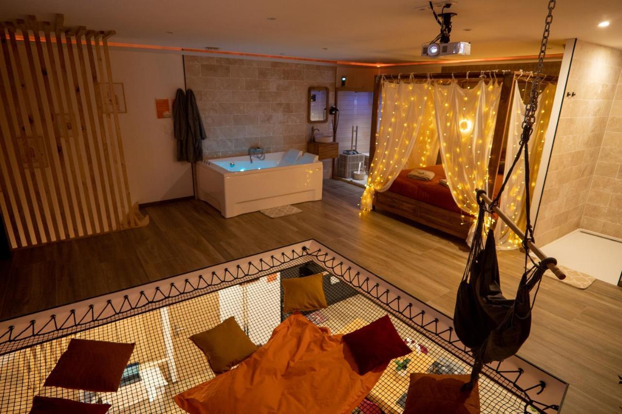 Capsule Marrakech I Chicha I Sauna I Balneo I Console Ps5 I Cinema Trith-Saint-Leger Buitenkant foto