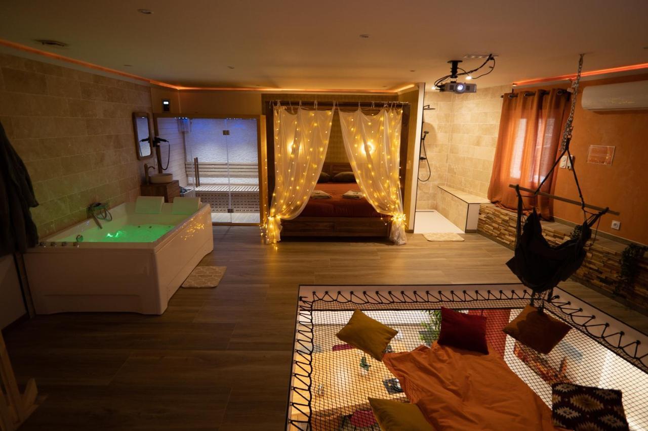 Capsule Marrakech I Chicha I Sauna I Balneo I Console Ps5 I Cinema Trith-Saint-Leger Buitenkant foto