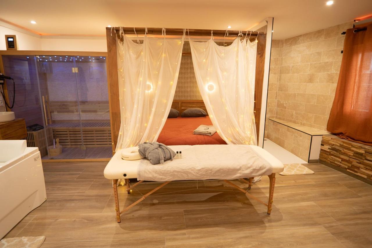 Capsule Marrakech I Chicha I Sauna I Balneo I Console Ps5 I Cinema Trith-Saint-Leger Buitenkant foto