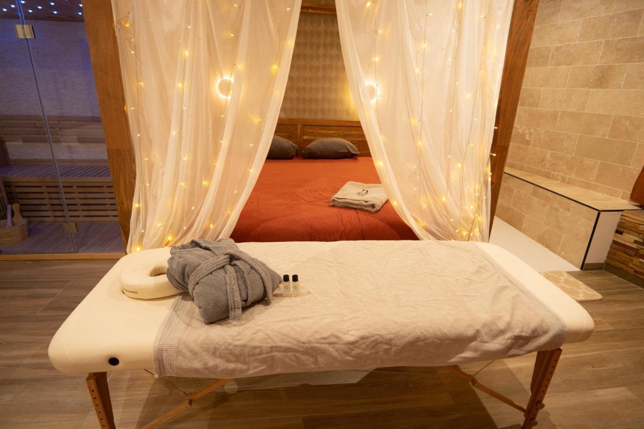 Capsule Marrakech I Chicha I Sauna I Balneo I Console Ps5 I Cinema Trith-Saint-Leger Buitenkant foto