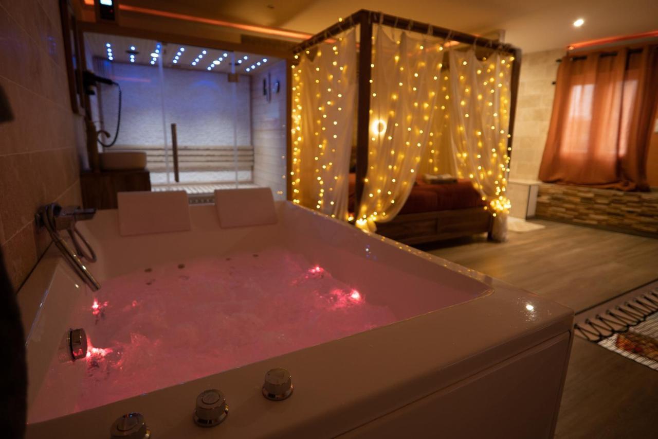 Capsule Marrakech I Chicha I Sauna I Balneo I Console Ps5 I Cinema Trith-Saint-Leger Buitenkant foto