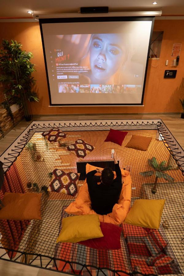 Capsule Marrakech I Chicha I Sauna I Balneo I Console Ps5 I Cinema Trith-Saint-Leger Buitenkant foto