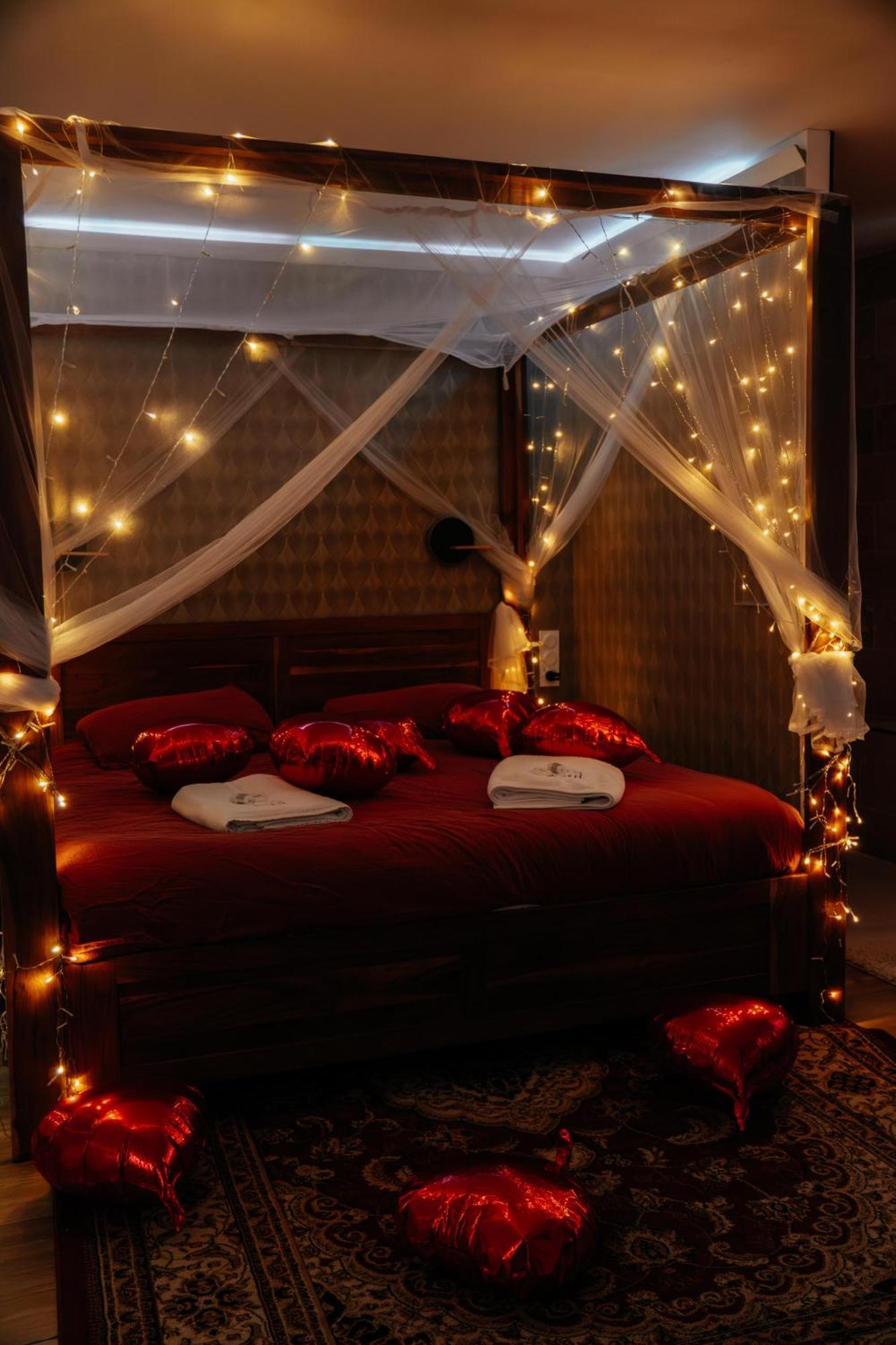 Capsule Marrakech I Chicha I Sauna I Balneo I Console Ps5 I Cinema Trith-Saint-Leger Buitenkant foto